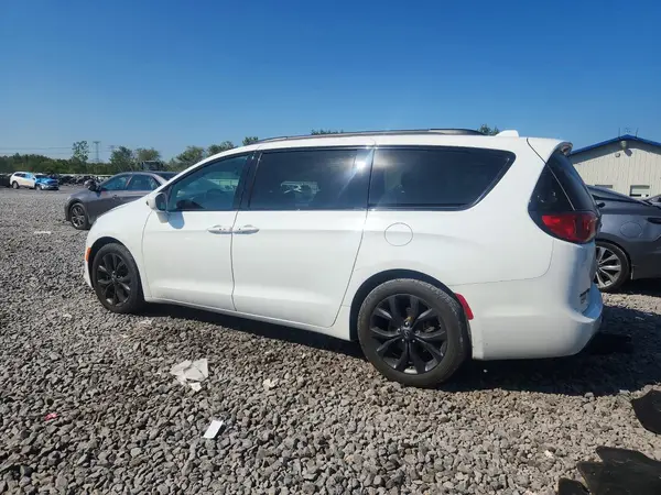 2C4RC1EG0KR742014 — 2019 Chrysler Pacifica, photo 2 from Copart, Front end