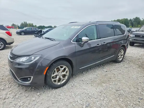 2C4RC1GG0KR737778 Chrysler Pacifica 2019 — Flood damage, before-repair photo