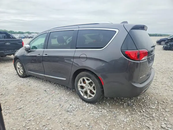 2C4RC1GG0KR737778 — 2019 Chrysler Pacifica, photo 2 from Copart, Flood