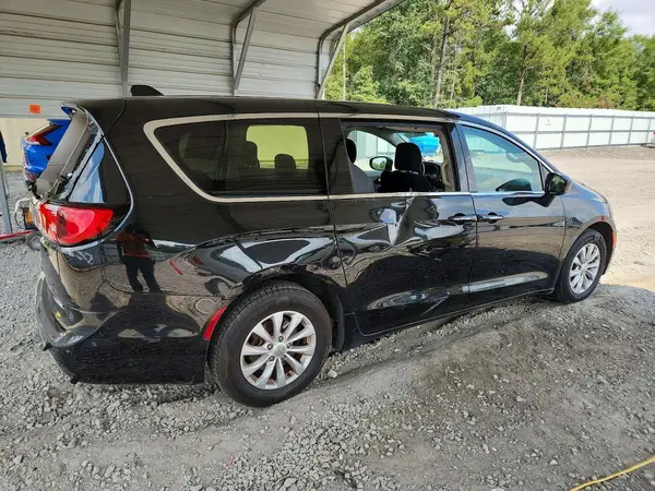 2C4RC1FG9KR657980 — 2019 Chrysler Pacifica, zdjęcie 3 z Copart, Tył