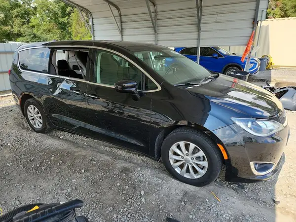 2C4RC1FG9KR657980 — 2019 Chrysler Pacifica, zdjęcie 4 z Copart, Tył