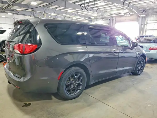 2C4RC1FG7KR575407 — 2019 Chrysler Pacifica, photo 3 from Copart, Front end