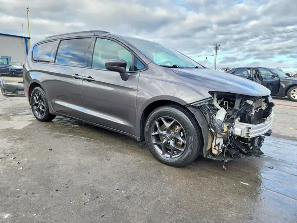 2019 CHRYSLER PACIFICA VIN 2C4RC1BG9KR644068 фото 4