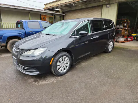 2019 Chrysler Pacifica L VIN 2C4RC1AGXKR555062 фото 1
