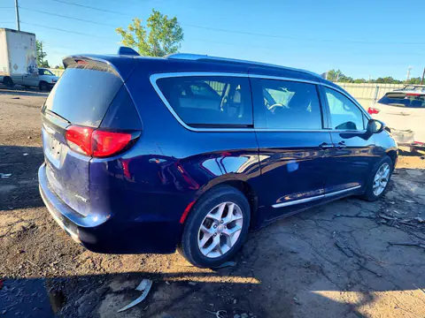 2020 CHRYSLER PACIFICA VIN 2C4RC1GG7LR109007 фото 3