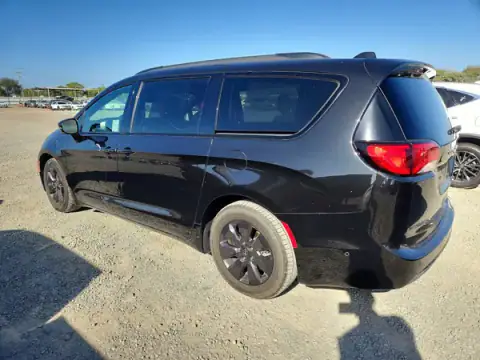 2C4RC1N79LR235081 — 2020 Chrysler Pacifica, фото 2 с аукциона Copart 23.10.2026, ПЕРЕДНЯЯ ЧАСТЬ