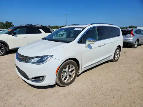 2C4RC1GG8LR157972 — 2020 Chrysler Pacifica, Front end (Front End), before-repair photos