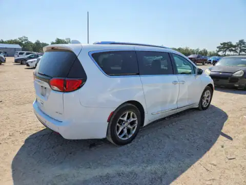 2C4RC1GG8LR157972 — 2020 Chrysler Pacifica, ფოტო 3, Copart, წინა ნაწილი