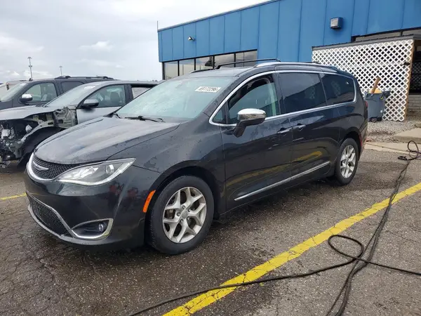 2C4RC1GG9LR121658 — 2020 Chrysler Pacifica, Задняя часть (Rear End), фото до ремонта