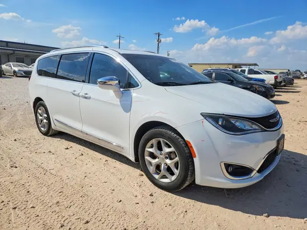 2C4RC1GG2LR171723 — 2020 Chrysler Pacifica, фото 4 с аукциона Copart, Град