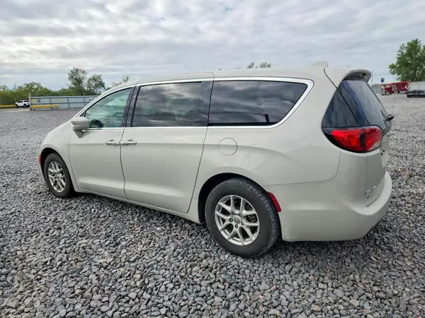 2C4RC1FG1LR209945 — 2020 Chrysler Pacifica, фото 2 с аукциона Copart 05.10.2026, Механические повреждения