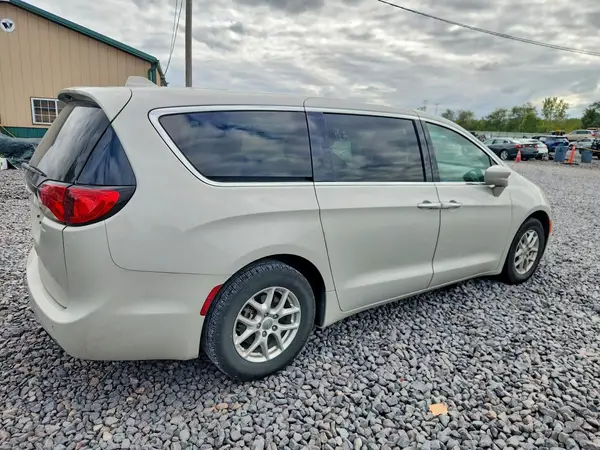 2C4RC1FG1LR209945 — 2020 Chrysler Pacifica, фото 3 с аукциона Copart 05.10.2026, Механические повреждения