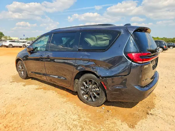 2C4RC1BG7MR503356 — 2021 Chrysler Pacifica, photo 2 from Copart, Rear end