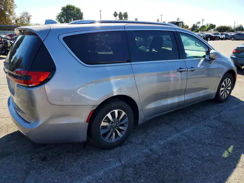 2C4RC1BG0MR539888 — 2021 Chrysler Pacifica, photo 3 from Copart 23.10.2026, Minor dents and scratches