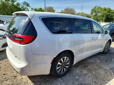 2022 CHRYSLER PACIFICA VIN 2C4RC1L72NR139525 фото 3
