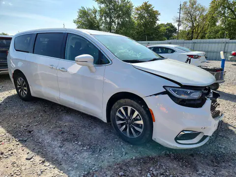 2022 CHRYSLER PACIFICA VIN 2C4RC1L72NR139525 фото 4