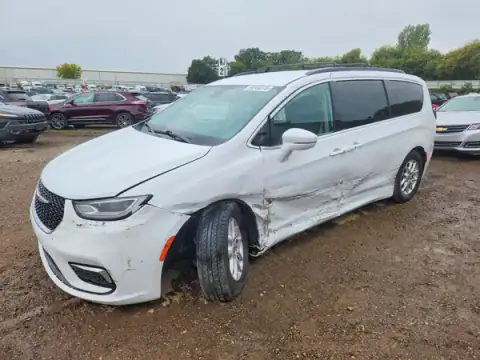 2C4RC1BG6NR141571 — 2022 Chrysler Pacifica, Side (Side), before-repair photos