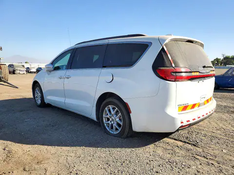 2C4RC1BGXNR111358 — 2022 Chrysler Pacifica, photo 2 from Copart 23.10.2026, Minor dents and scratches