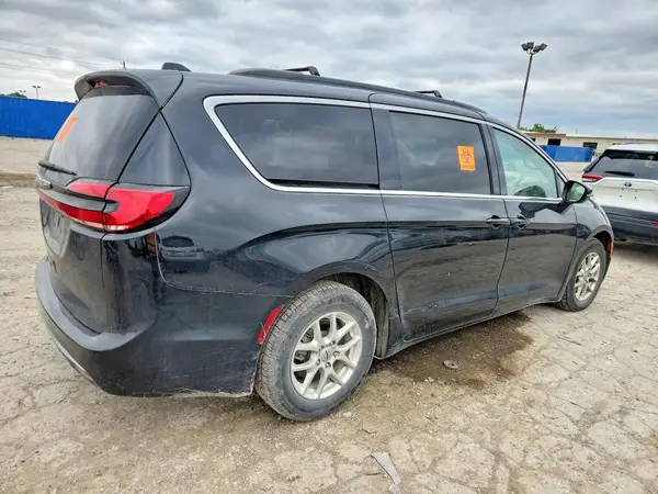2C4RC1BG4NR221502 — 2022 Chrysler Pacifica, photo 3 from Copart, Front end