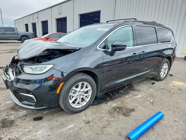 2C4RC1BG6NR178412 Chrysler Pacifica 2022 — Front end damage, before-repair photo