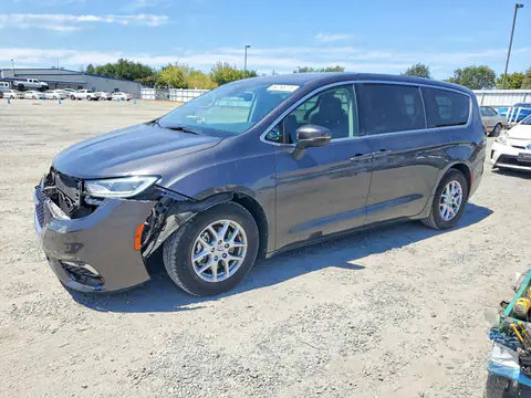 2C4RC1BG3PR529456 — 2023 Chrysler Pacifica, Передняя часть (Front End), фото до ремонта