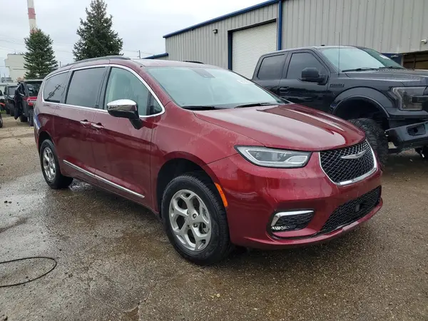 2C4RC3GG7PR609623 — 2023 Chrysler Pacifica, photo 4 from Copart, Front end