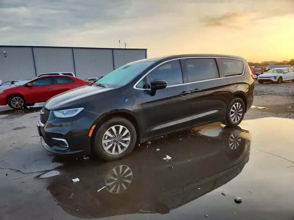 2023 CHRYSLER PACIFICA VIN 2C4RC1L79PR572679 фото 1