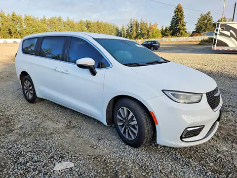 2C4RC1L73PR622525 — 2023 Chrysler Pacifica, photo 4 from Copart 16.10.2026, Front end