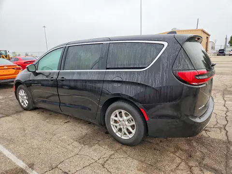 2024 CHRYSLER PACIFICA VIN 2C4RC1BG5RR136674 фото 2