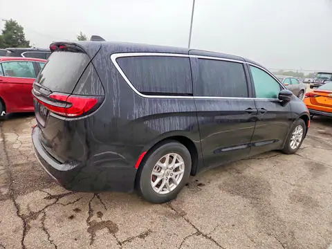2024 CHRYSLER PACIFICA VIN 2C4RC1BG5RR136674 фото 3