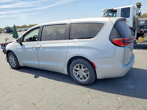 2024 CHRYSLER PACIFICA VIN 2C4RC1BG3RR132977 фото 2