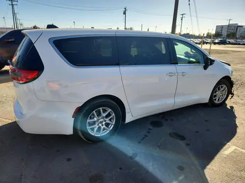 2C4RC1BG2RR204347 — 2024 Chrysler Pacifica, фото 3 з Copart 26.10.2026, Передня частина