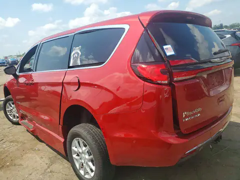 2025 CHRYSLER PACIFICA VIN 2C4RC1BG1SR586327 фото 2