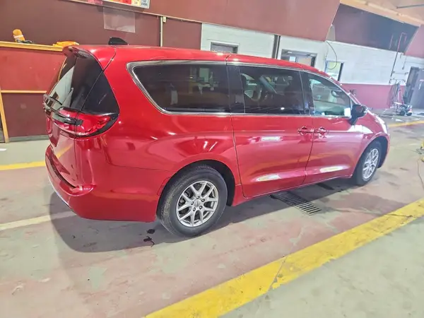 2025 CHRYSLER PACIFICA VIN 2C4RC1BG9SR520849 фото 3