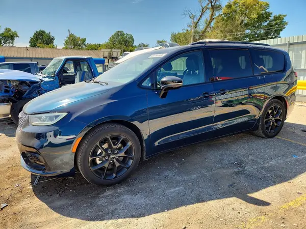 2C4RC1GG0SR537788 Chrysler Pacifica 2025 — Hail damage, before-repair photo