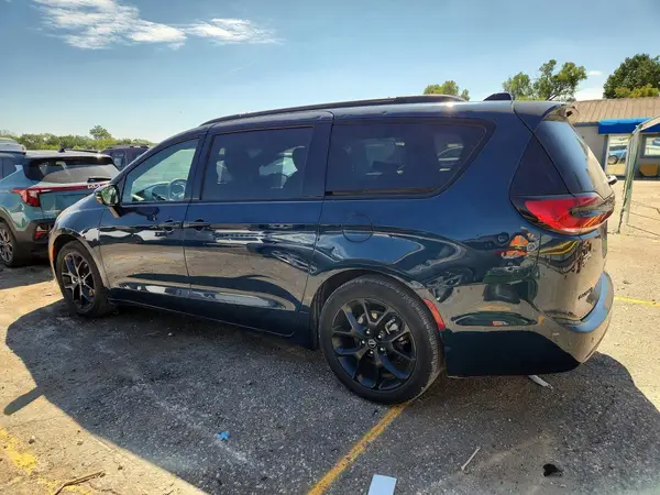 2C4RC1GG0SR537788 — 2025 Chrysler Pacifica, photo 2 from Copart 14.10.2026, Hail