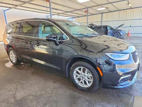 2C4RC1BG3SR503142 — 2025 Chrysler Pacifica, photo 4 from Copart 28.09.2026, Undercarriage damage