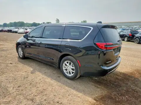 2C4RC1BG6TR155757 — 2026 Chrysler Pacifica, photo 2 from Copart 14.10.2026, All-over damage
