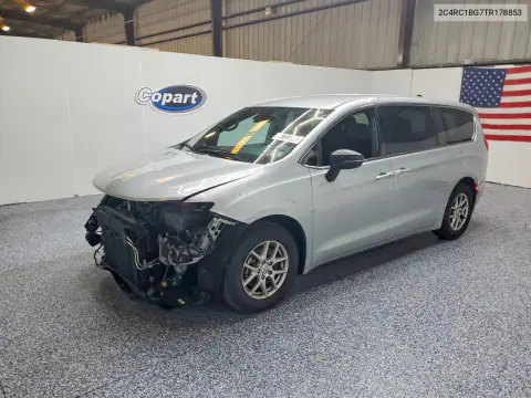 2C4RC1BG7TR178853 — 2026 Chrysler Pacifica, Передняя часть, фото до ремонта