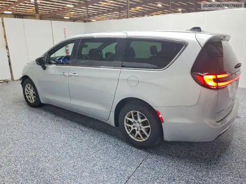 2026 Chrysler Pacifica Select VIN 2C4RC1BG7TR178853 фото 2
