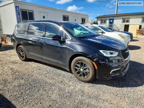 2C4RC1BG2TR151950 — 2026 Chrysler Pacifica, photo 4 from Copart, Front end