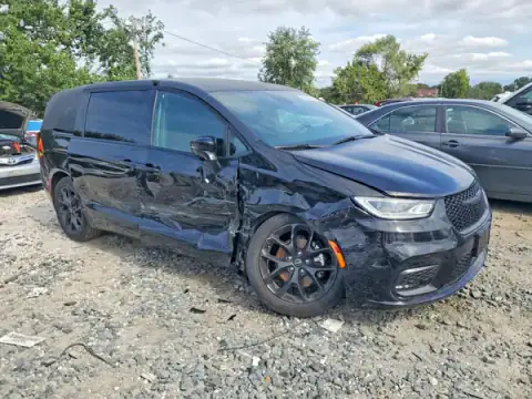 2C4RC1BG0TR184025 — 2026 Chrysler Pacifica, zdjęcie 4 z Copart, Przód