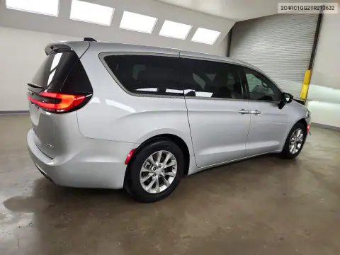 2C4RC1GG2TR213632 — 2026 Chrysler Pacifica, photo 3 from Copart 21.10.2026, Front end