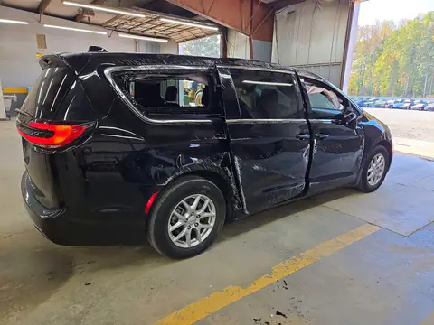 2C4RC1BG9TR155543 — 2026 Chrysler Pacifica, zdjęcie 3 z Copart, Bok
