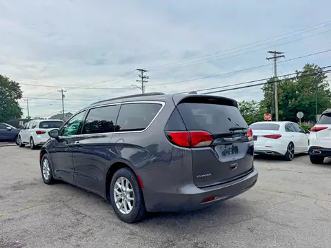 2020 CHRYSLER VOYAGER VIN 2C4RC1DG4LR164552 фото 3