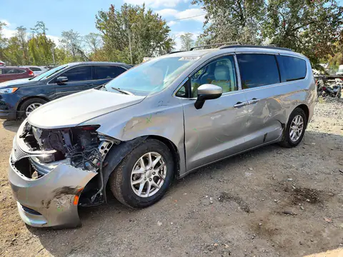 2C4RC1DG7MR570746 — 2021 Chrysler Voyager, Parte delantera, fotos antes de reparar