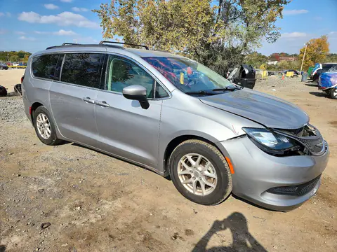 2C4RC1DG7MR570746 — 2021 Chrysler Voyager, photo 4 from Copart, Front end