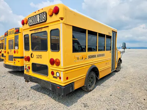 2011 COLLINS BANTAM G3500 VIN 1GB0G2BA4B1102495 фото 4