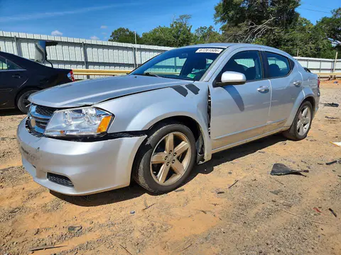 1B3BD1FB0BN589070 — 2011 Dodge Avenger, Передняя часть (Front End), фото до ремонта
