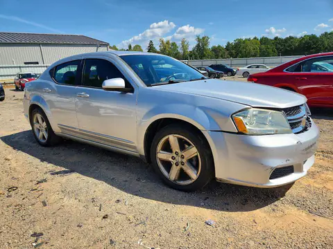 2011 DODGE AVENGER VIN 1B3BD1FB0BN589070 фото 4